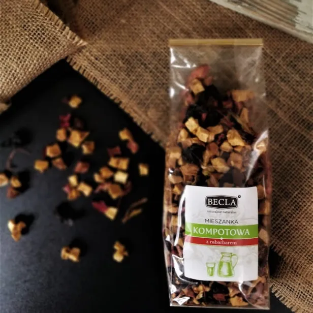 mix_kompot rabarbar2 202310 700p.jpeg