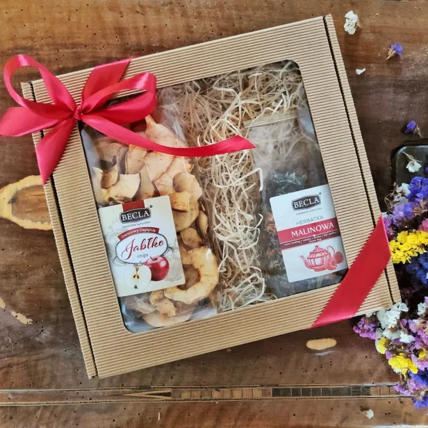 ZESTAW CHIPS I HERBATKA 1.jpeg