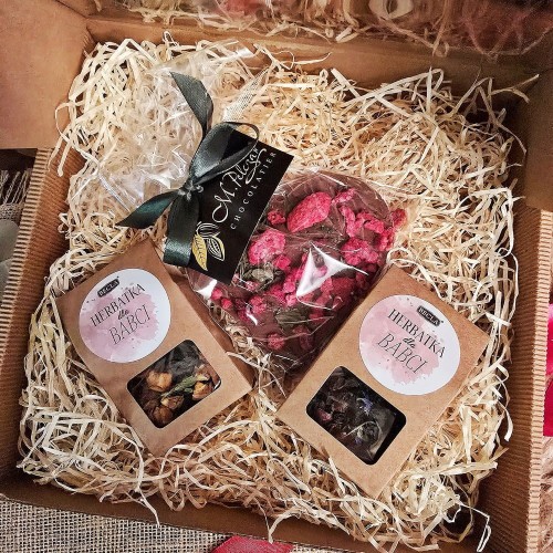 BECLA_Zestaw prezentowy dla Babci_2 - 1000x1000.jpg